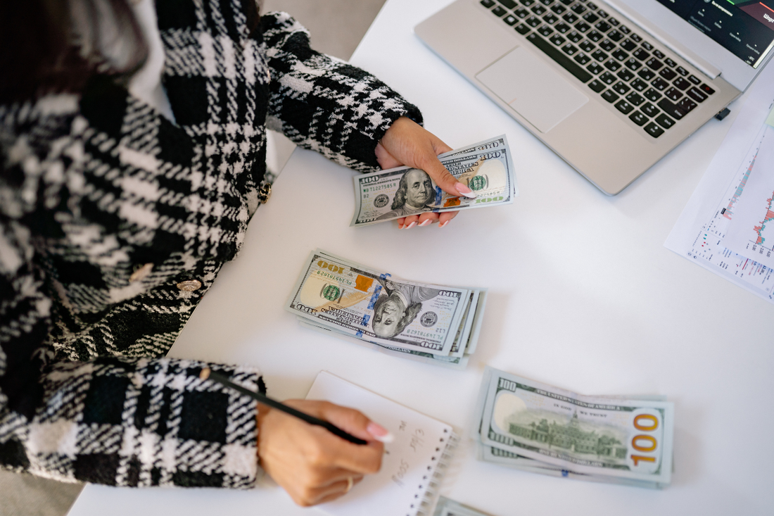 Top 10 Side Hustle Ideas to Make Extra Money in 2026
